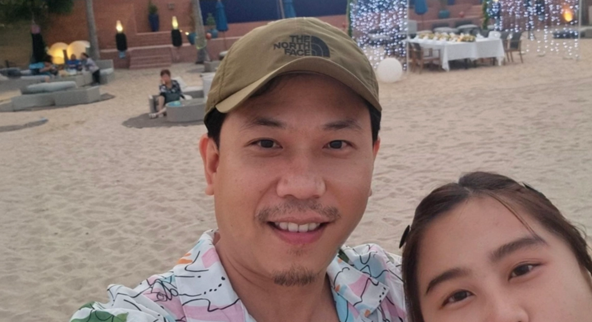 คุณณัฐพล รื่นหาญ 