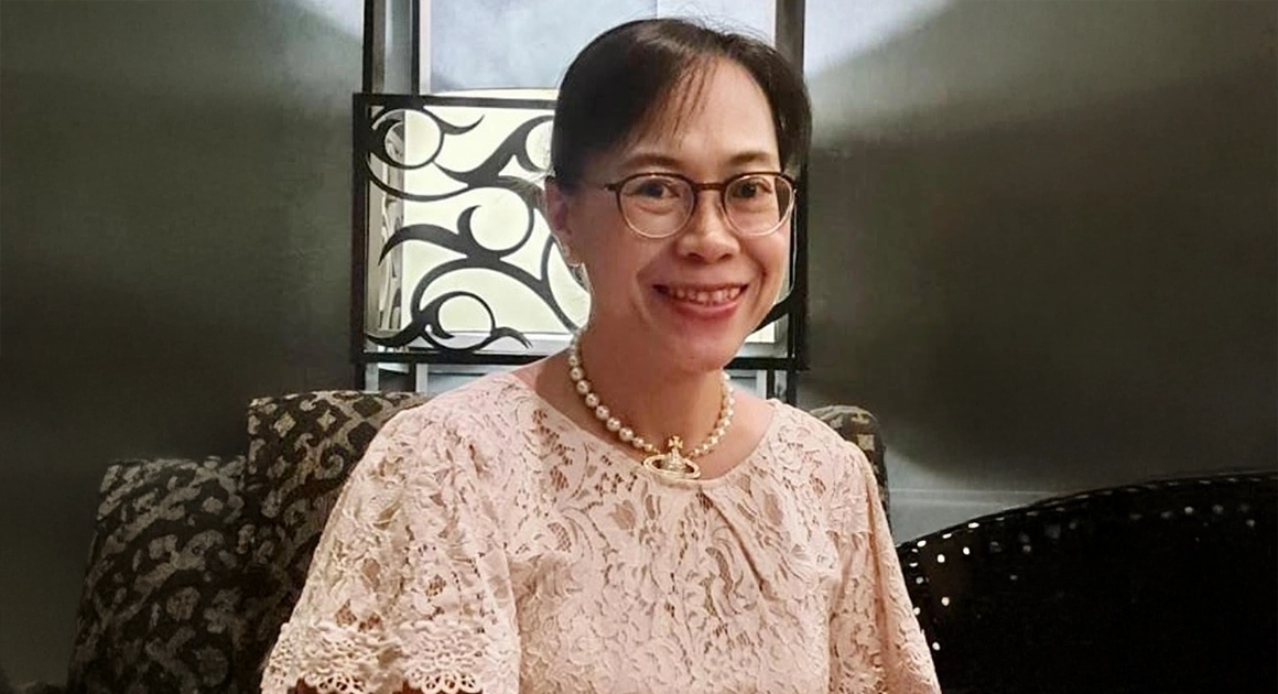 คุณสาวิตรี เวศกาวี