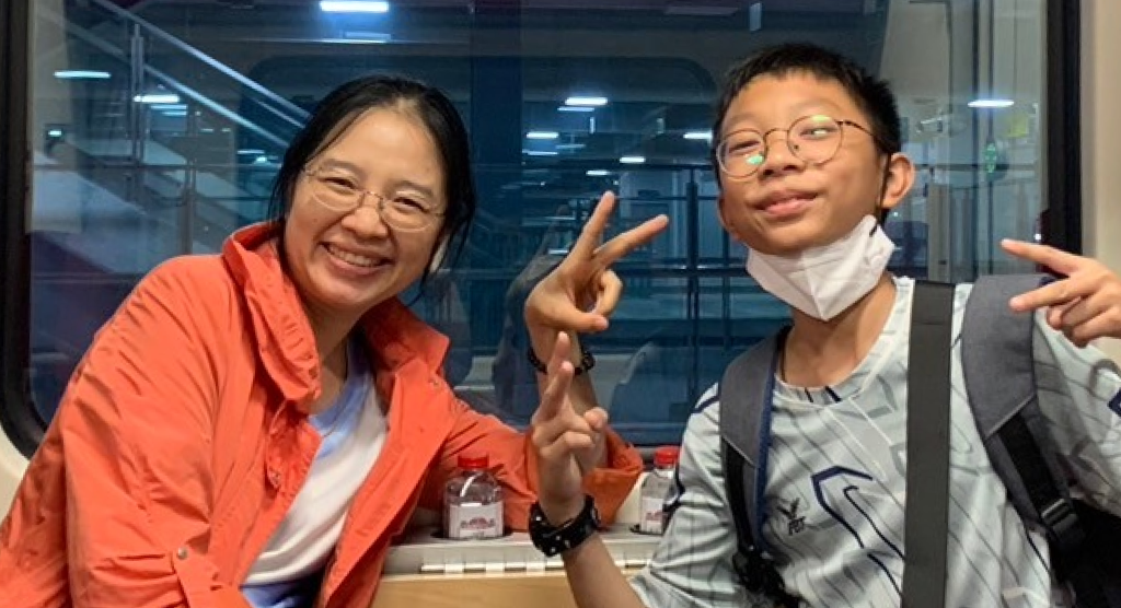 คุณสวรรยา จันทร์ศิริไพบูลย์