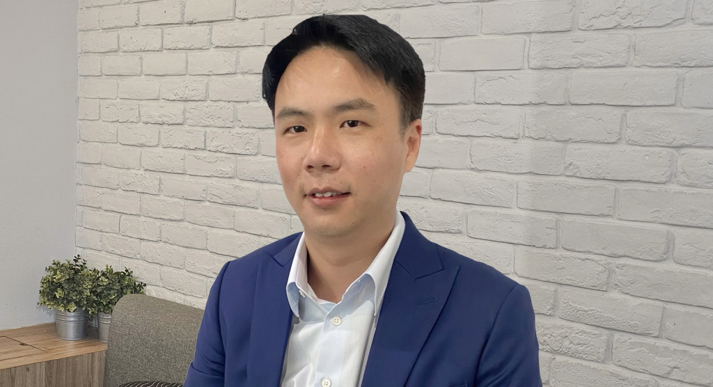 คุณยศวัจน์ สงวนจินต์